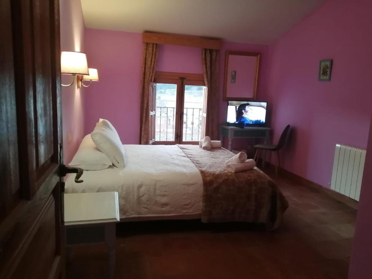 Hotel Rio Escabas, Serrania De Cuenca Cañamares Eksteriør bilde